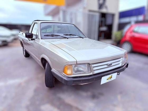 FORD PAMPA 1.6 GL 8V CS ÁLCOOL 2P MANUAL